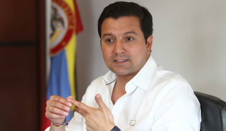 Ministro David Luna