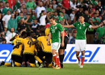 Jamaica sorprende a México y se instala en la final de la Copa Oro