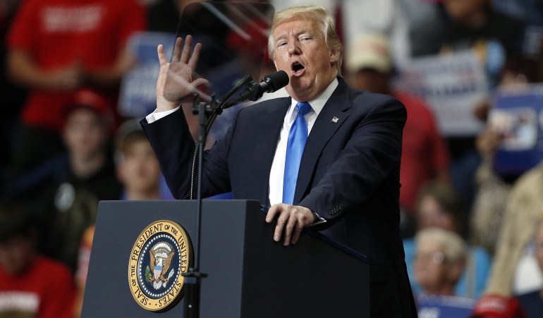 Trump dice no a transexuales