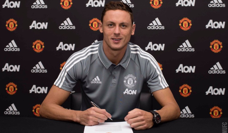 Manchester United confirmó a su nuevo refuerzo