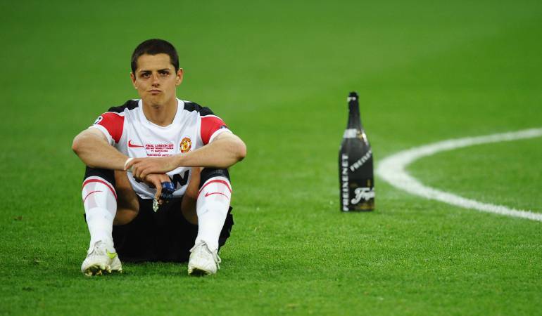 Chicharito Hernandez nueva novia: Chicharito Hernandez presume nueva novia y sus ex lo critica