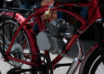 Bicicletas con motor, tricimotos y cuadriciclos tendrán que tener SOAT
