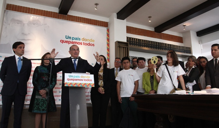 Candidatura Humberto de La Calle agita el panorama electoral