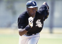Michael Jordan regresa al beisbol tras comprar a los Marlins de Miami
