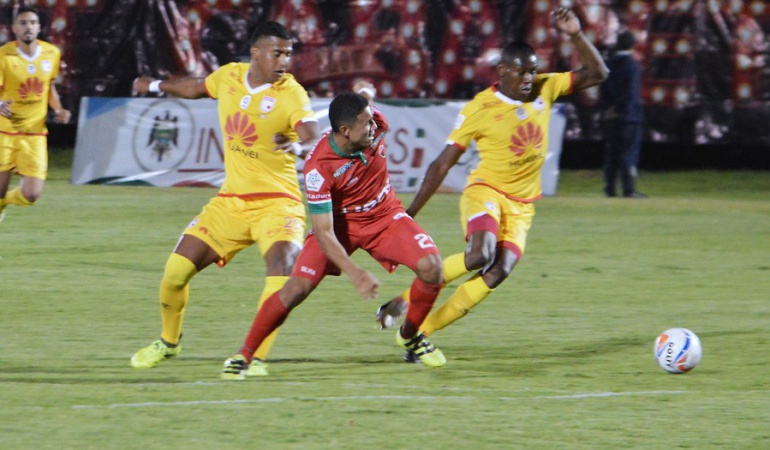 Santa Fe no pasó del empate en su visita a Patriotas Santa Fe no pasó del empate en su visita a Patriotas
