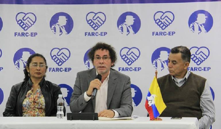 Yuritza Paniagua, Pastor Alape y Rafael Malagan Yuritza Paniagua, Pastor Alape y Rafael Malagan