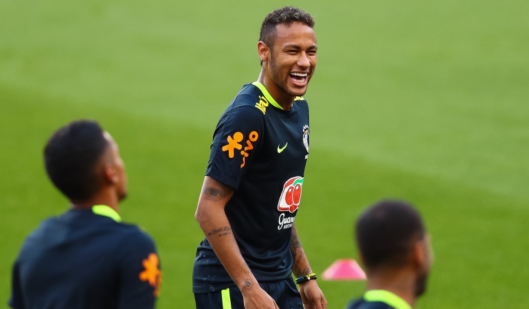 Brasil Eliminatorias Neymar: Así se prepara Brasil para los partidos por Eliminatorias... con el 'Fútbol mesa'