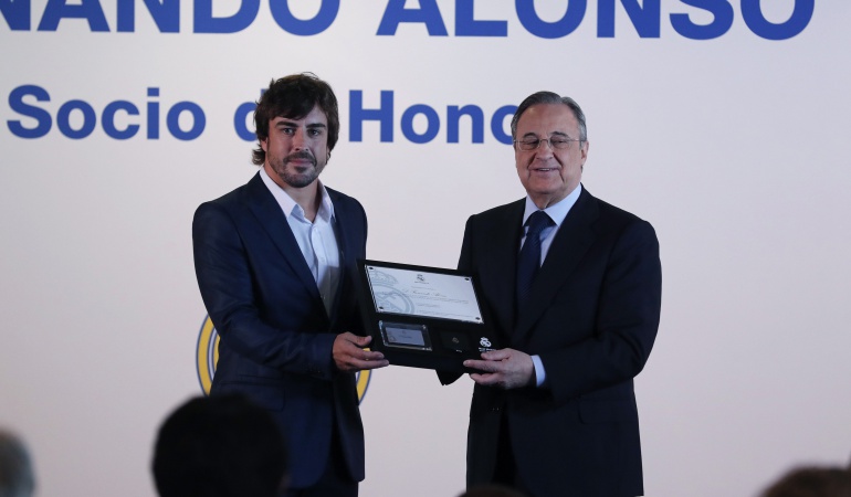Fernando Alonso es nuevo Socio de Honor del Real Madrid