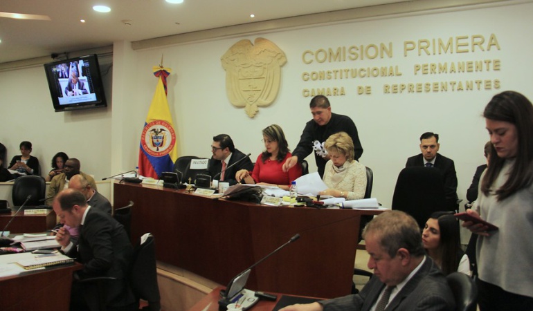 Aprobados en primer debate reforma política y tribunal de aforados