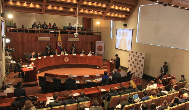 Acuerdos de paz: Corte Constitucional suspende debate de blindaje jurídico de los acuerdos de paz