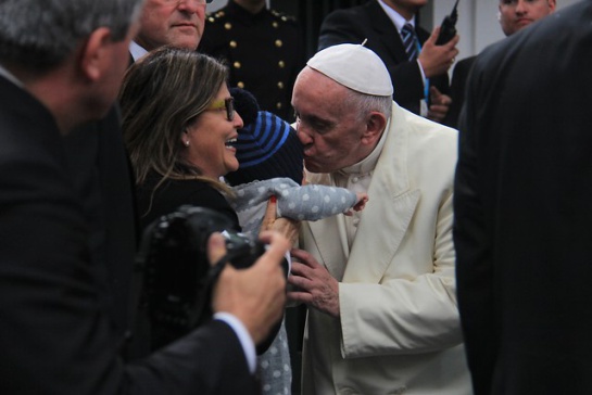EN VIVO: VISITA DEL PAPA FRANCISCO A COLOMBIA: “Que las dificultades no los opriman, que la violencia no los derrumbe, que el mal no los venza”: papa Francisco EN VIVO: VISITA DEL PAPA FRANCISCO A COLOMBIA: “Que las dificultades no los opriman, que la violencia no los derrumbe, que el mal no los venza”: papa Francisco