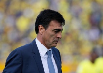 Gustavo Quinteros no dirigirá últimos dos juegos de Ecuador en las Eliminatorias