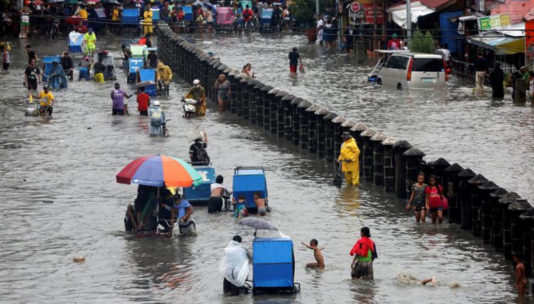 Al menos 4 muertos y 18 desaparecidos en Filipinas por la tormenta "Maring"