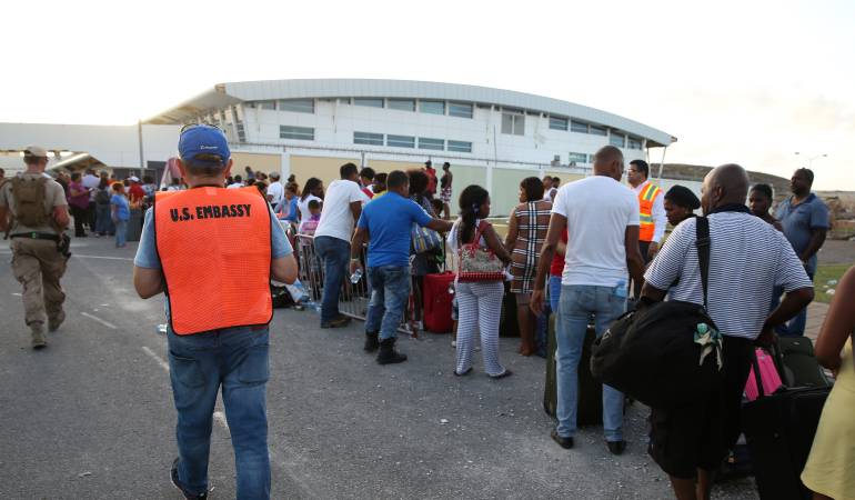 Moscú amenazas de bombas: Más de 10.000 personas evacuadas en Moscú por amenazas de bombas
