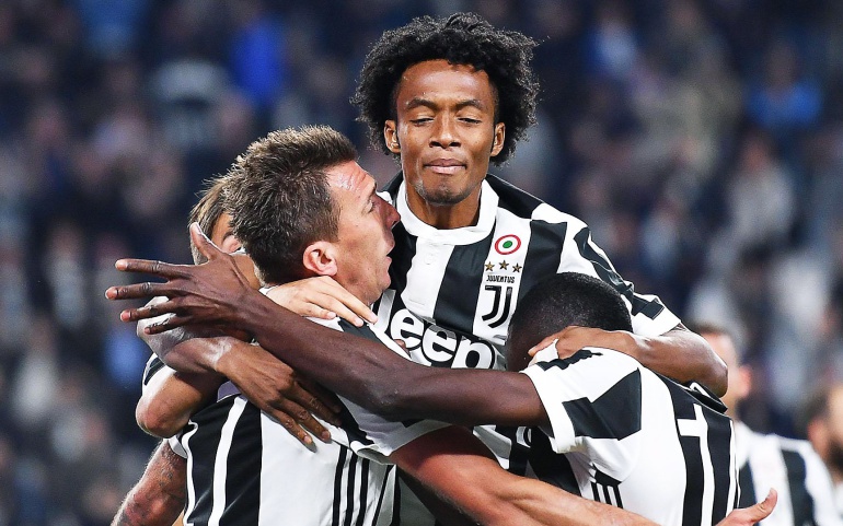 Juan Guillermo Cuadrado Juventus: Cuadrado se destaca en el triunfo de la Juventus sobre Fiorentina