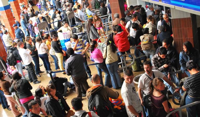 Acdac: Por paro de pilotos de Acdac sube venta de tiquetes para viajar por tierra