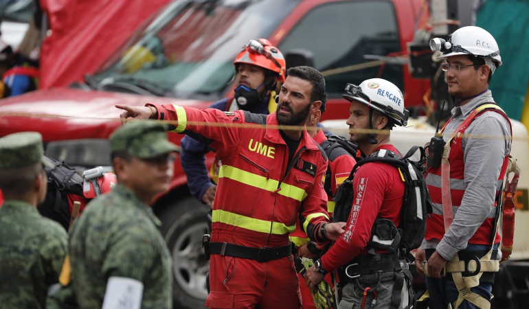 Terremoto en México: Edificio con cuarenta desaparecidos se convierte en zona cero de rescates