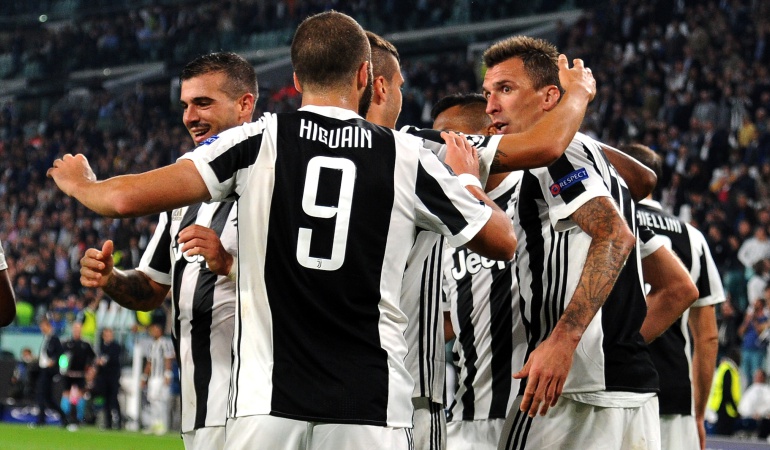 Juventus Olympiacos Cuadrado Felipe Pardo: Con Cuadrado 60 minutos, la Juventus venció 2-0 al Olympiacos