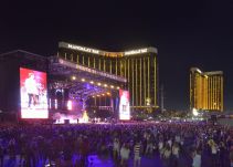 Asciende a 50 muertos y 200 heridos tiroteo en un concierto en Las Vegas