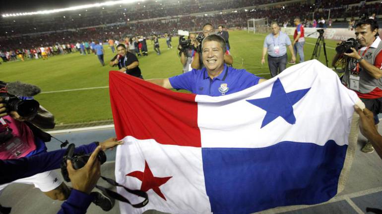 'Bolillo' Gómez clasifica a Panamá al Mundial de Rusia