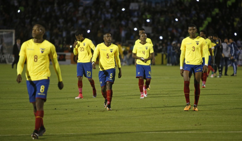 Selección Ecuador: Cinco jugadores de la Selección de Ecuador sancionados por indisciplina