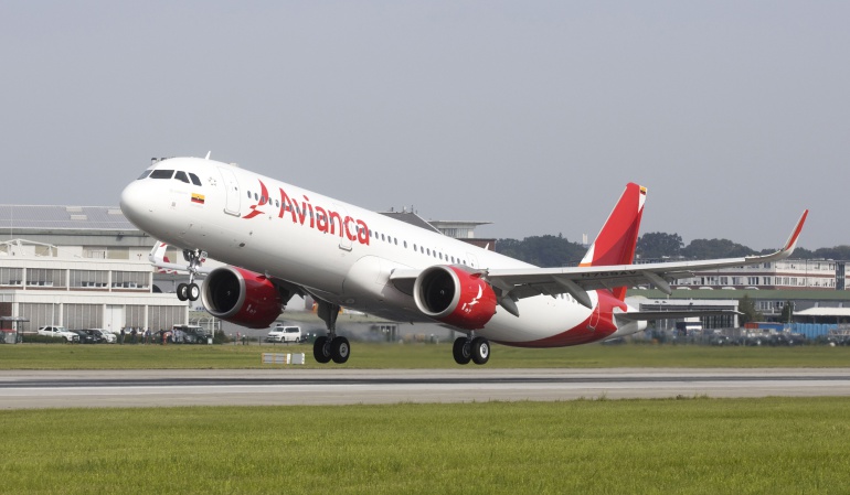 Huelga de pilotos de Avianca Abogada Elcy del Pilar Cuello Calderón es designada tercer árbitro en el conflicto de Avianca