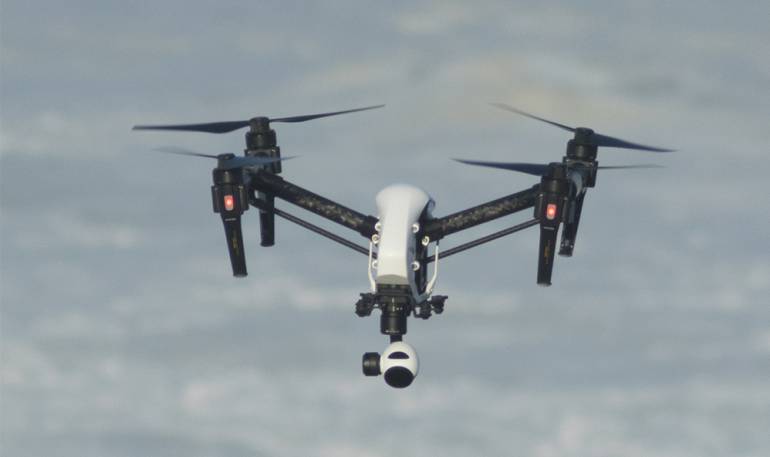 Dron choches electricos amazon: Proximamente un dron podrá recargar coches eléctricos