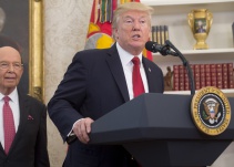 Trump autoriza la entrada de refugiados a EEUU con la excepción de 11 países