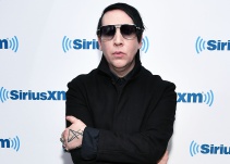 Marilyn Manson despide a su baterista acusado de violación