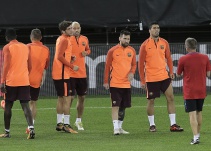Barcelona busca la clasificación a octavos de final de la Liga de Campeones