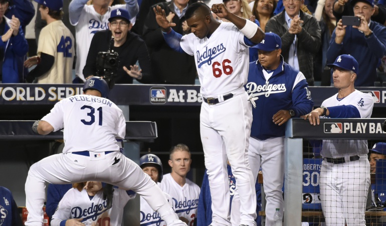 Los Dodgers vencieron 3-1 a los Astros e igualaron la Serie Mundial