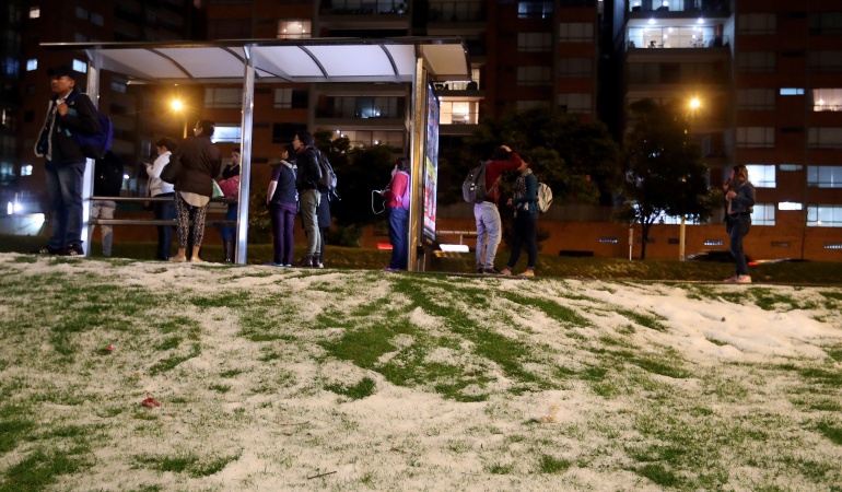 Fuerte granizada en Bogotá
