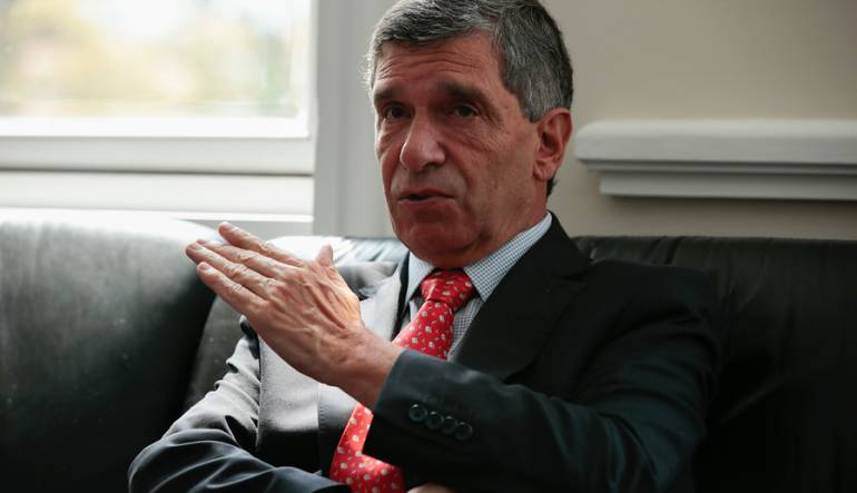 Rafael Pardo campo colombiano: Nivelación del campo colombiano debe ser esfuerzo conjunto entre Estado y sector privado: Pardo