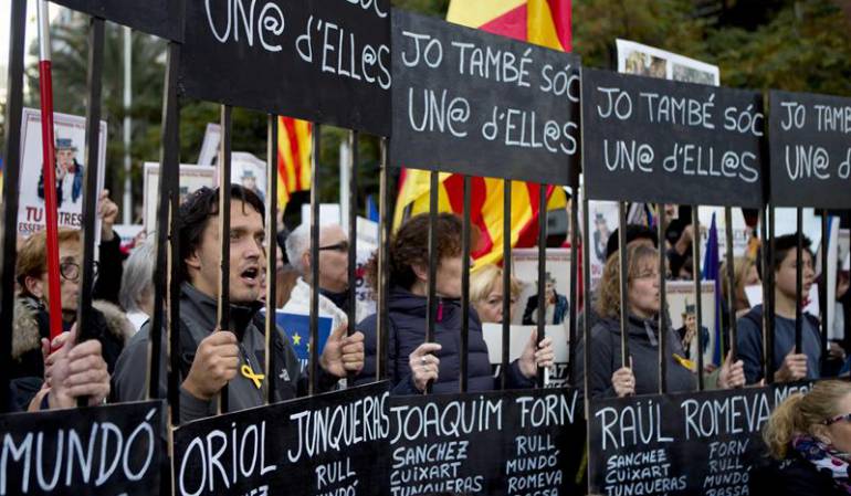 El soberanismo se manifiesta de nuevo para pedir la libertad de los encarcelados