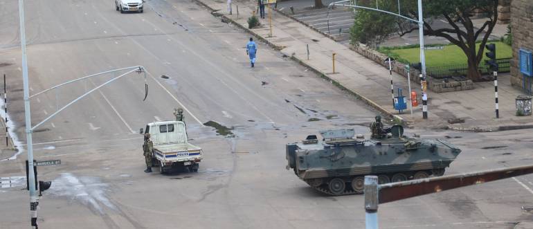 Tensión en Zimbabue ante aparente golpe de Estado