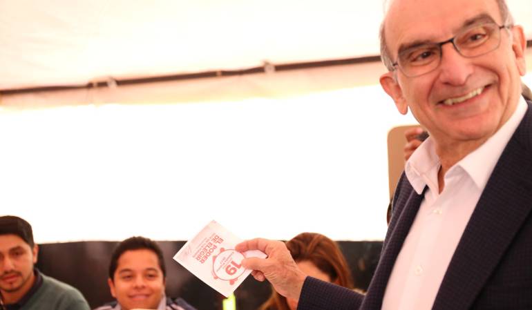 Perfil de Humberto De la Calle: ¿Quién es Humberto De la Calle?