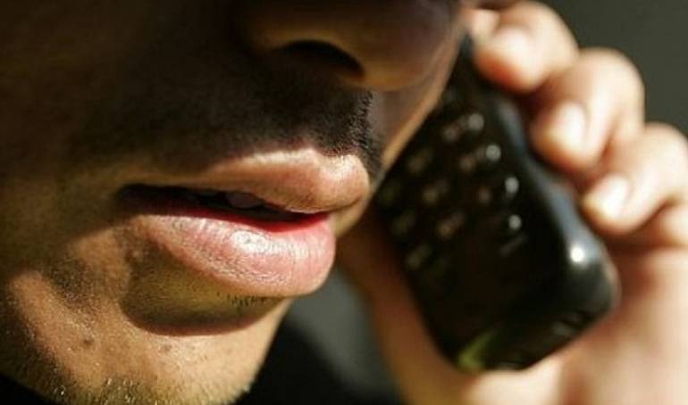 Tribunal bloqueo de celulares en las cárceles: Tribunal admite demanda para el bloqueo de celulares en las cárceles