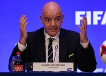 La experiencias con el VAR han sido extremadamente positivas: Infantino