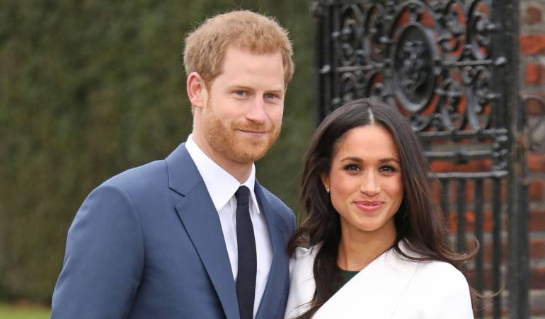 Las claves de la foto oficial del príncipe Harry y Meghan Markle tras el anuncio de su compromiso