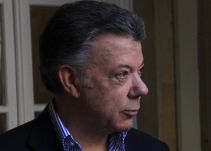 Santos le pide a la Corte que haga control constitucional de la Circunscripciones de Paz