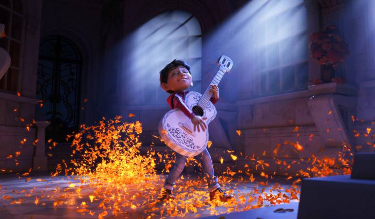 “Coco” es primer lugar de taquillas por tercera semana