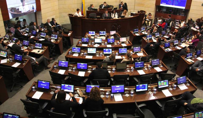 Congreso proyectos para la paz Gobierno: Con mensajes de urgencia Gobierno buscará mantener en el Congreso proyectos para la paz