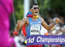 Éider Arévalo, un marchista bañado en oro para Colombia