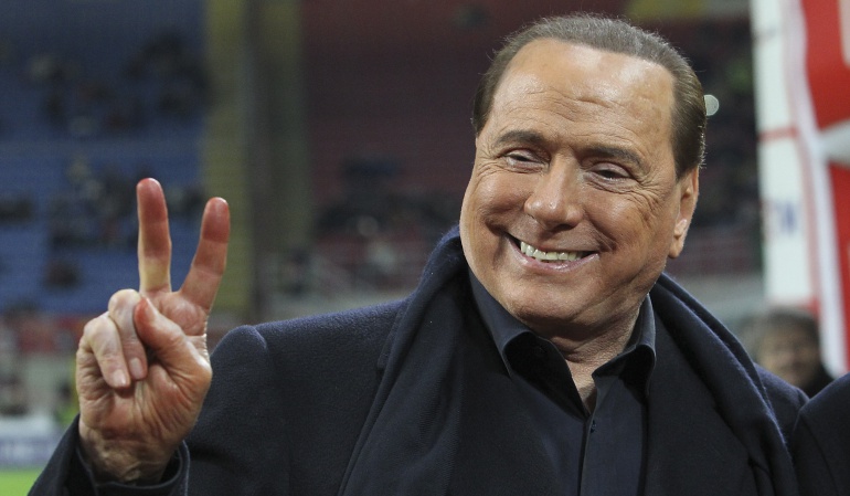 Silvio Berlusconi Milan: Siempre animo al Milan, pero cuando lo veo jugar me da dolor de estómago: Berlusconi