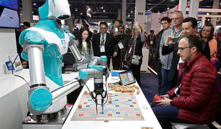 Inteligencia artificial, carros y 5G acaparan la atención en la feria CES