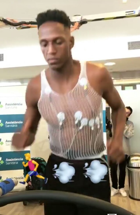 Yerry MIna Barcelona: Yerry Mina ya presentó los exámenes médicos con el Barcelona Yerry MIna Barcelona: Yerry Mina ya presentó los exámenes médicos con el Barcelona