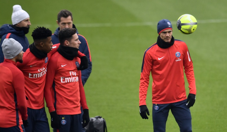 ¿Camerino roto? El PSG tendría problemas internos, según L'Equipe