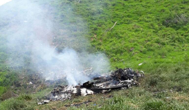 Accidente de helicóptero en Antioquia sería por mal clima, según Ejército