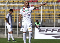 Me incomoda que no hayan sido directos conmigo: Elkin Soto