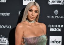 Kim Kardashian se destapa y causa furor en internet